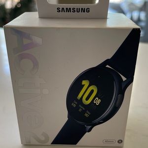 Samsung Active 2 smartwatch - used